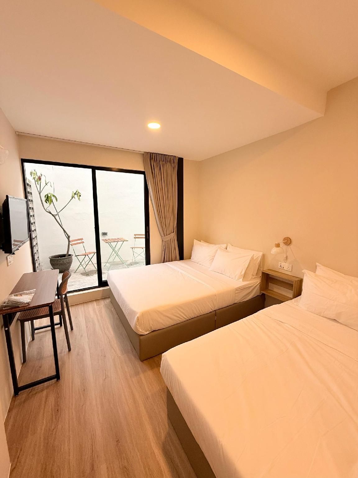 Quad Garden Suite