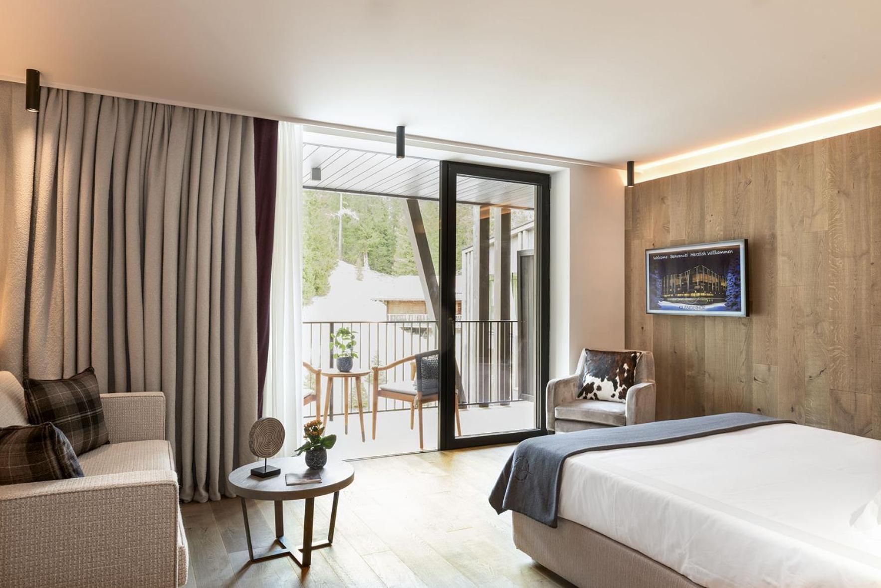 Standard Double or Twin Room with Balcony