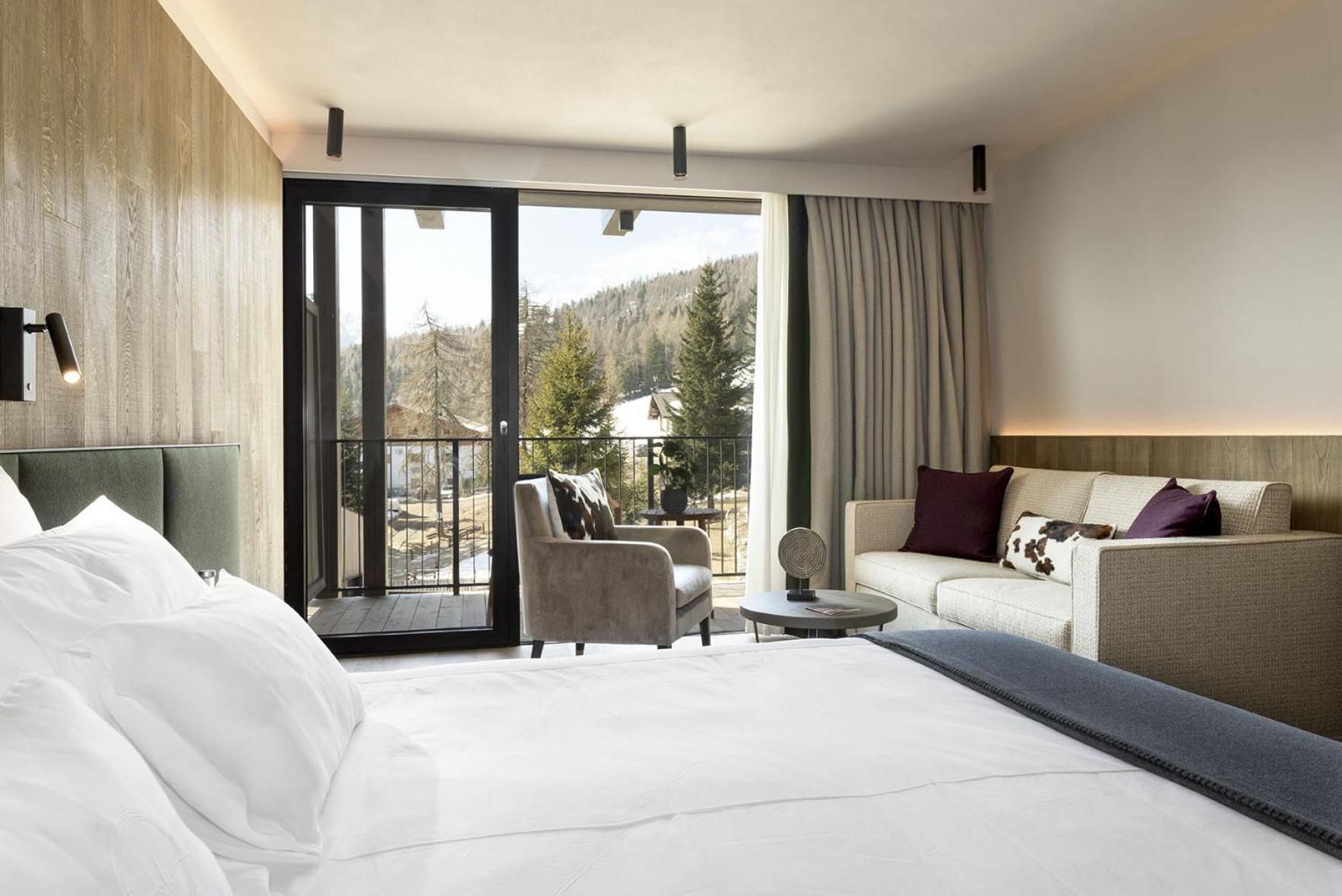 Superior Double or Twin Room with Terrace