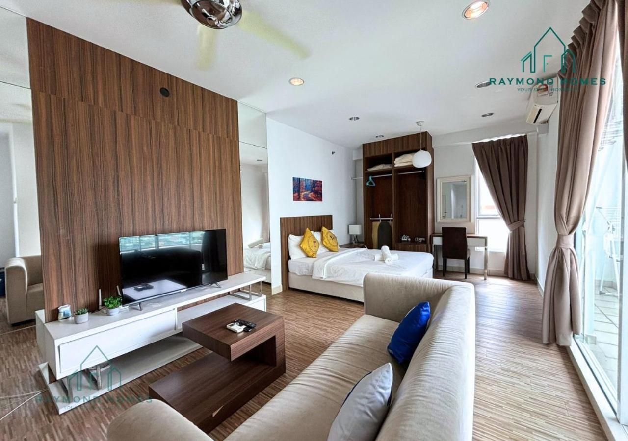Studio with Sea View