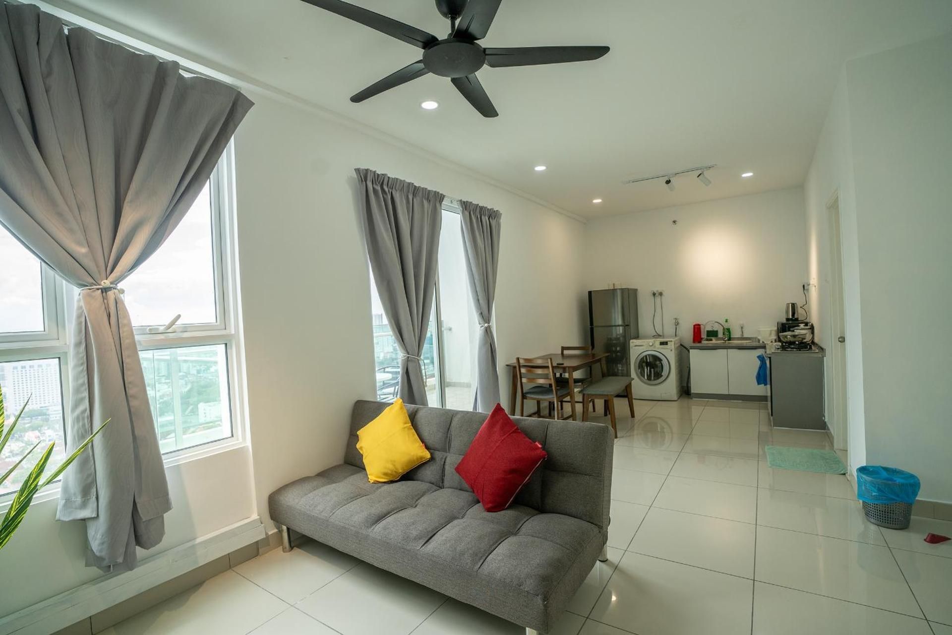 One-Bedroom Apartment