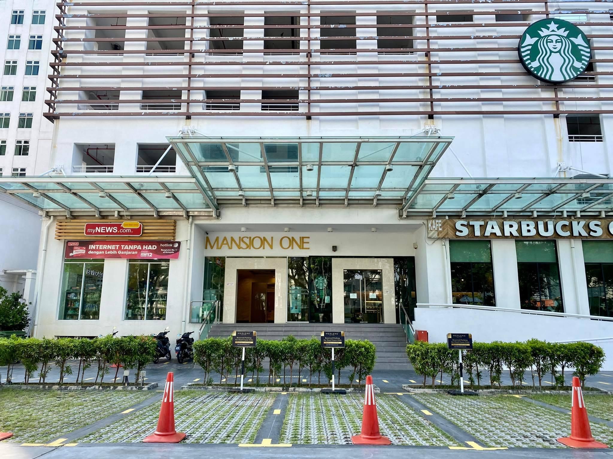 Mansion One Suite By stayCATion Homestay