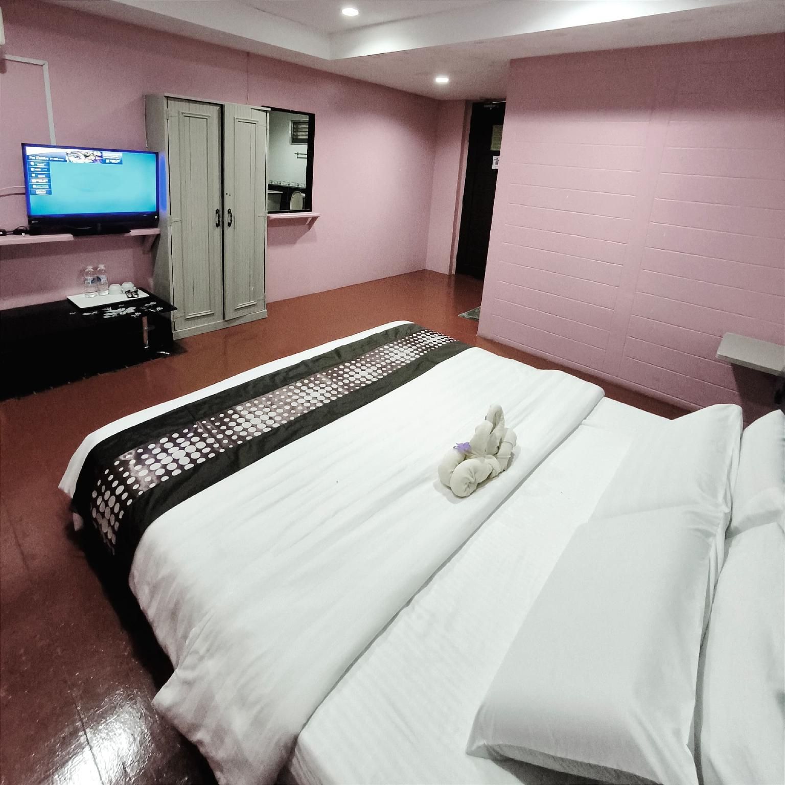 Premium King Room