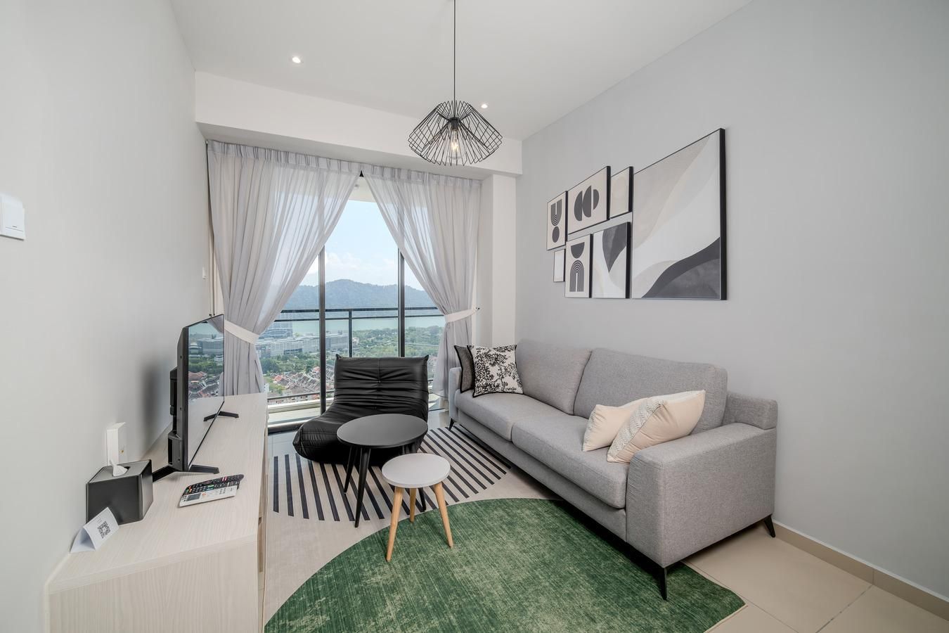 One Bedroom Apartment - Balcony