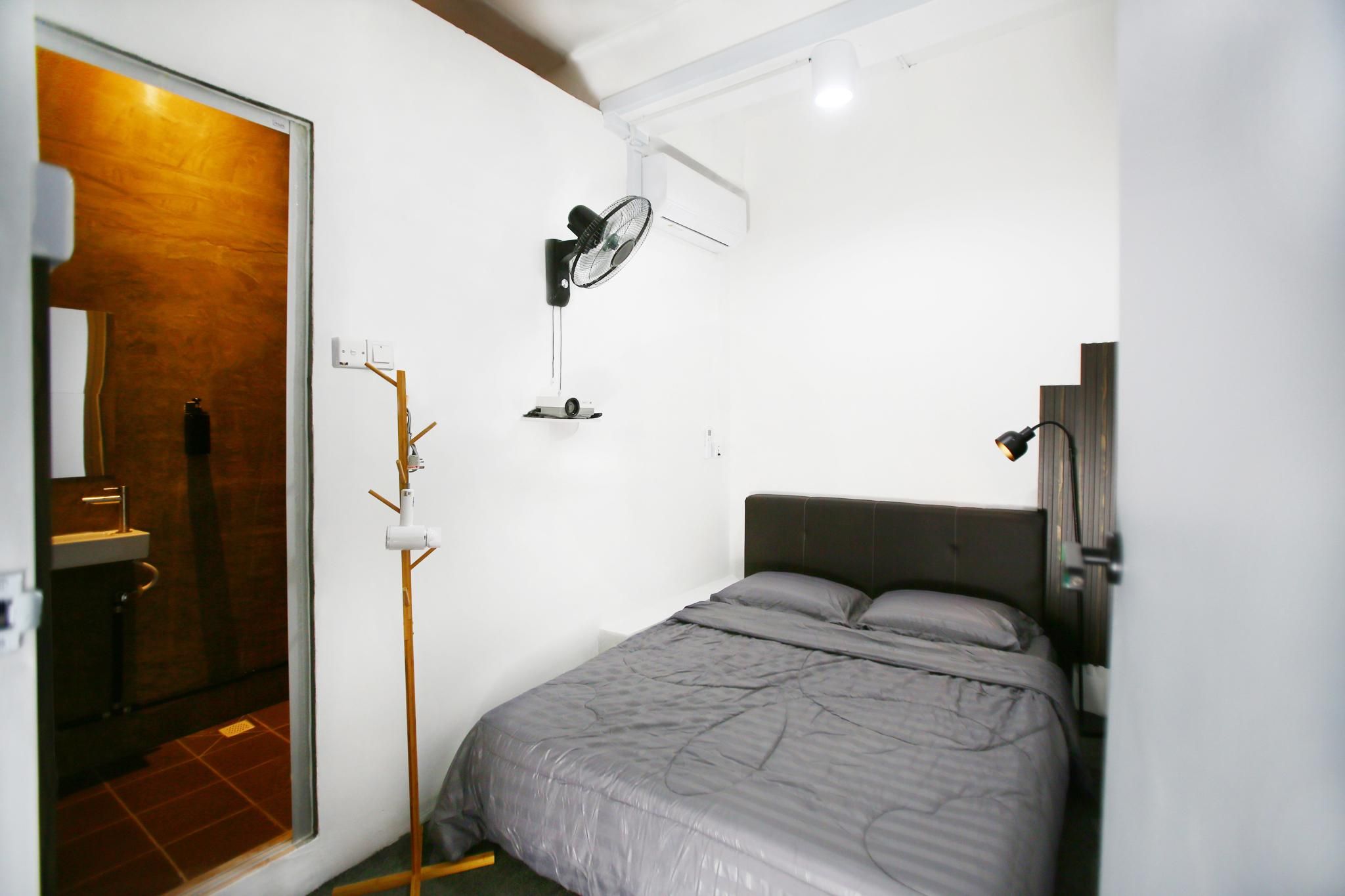 Queen Room