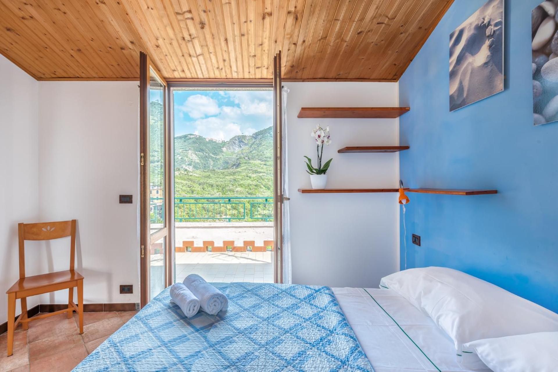 Studio with Sea View