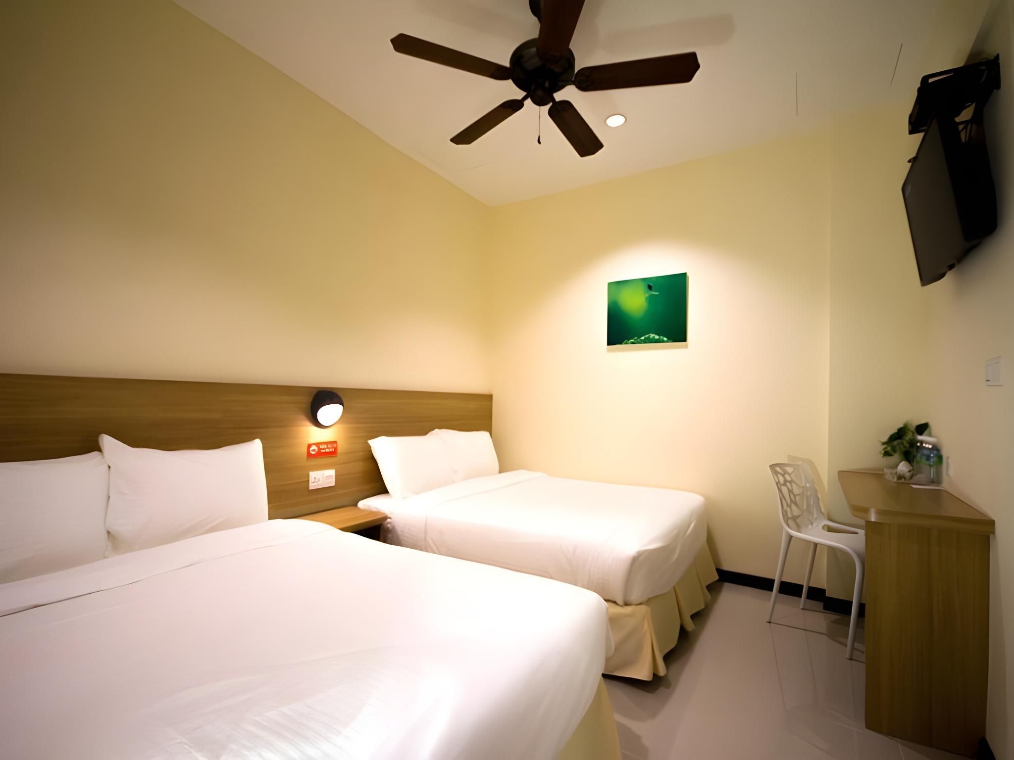 Deluxe Triple Room