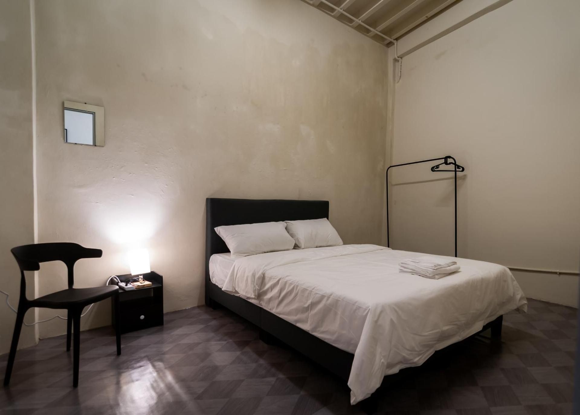 Queen Room with Shared Bathroom