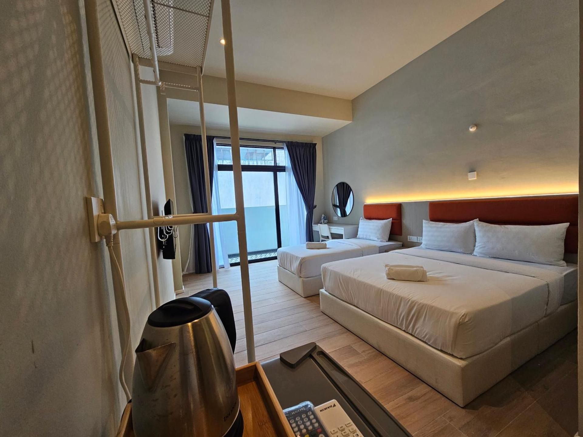 Triple Room with Bathroom