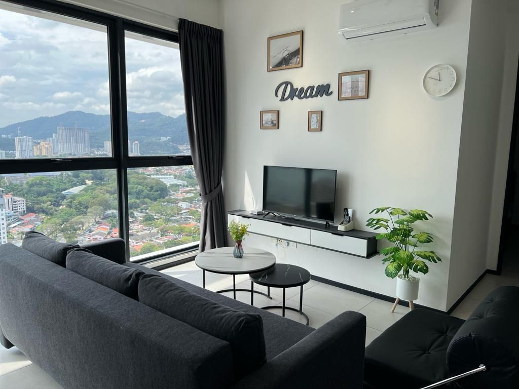 2 Bedroom - 2 Bath Suite
