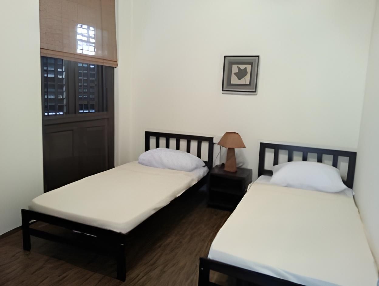 Standard Twin Room with Shared Bathroom