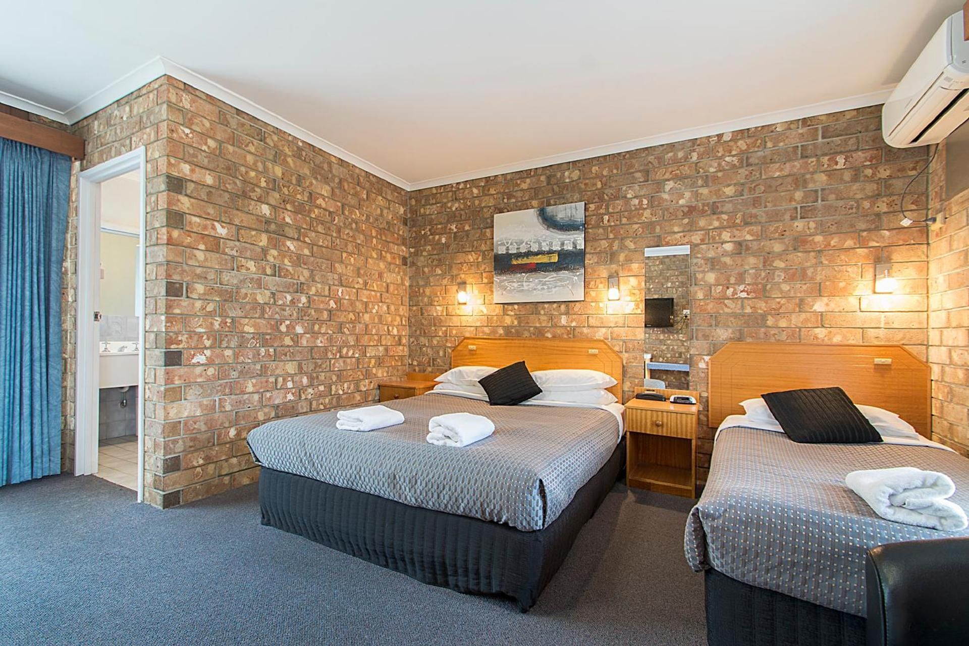 Superior Twin Room - Non-Smoking