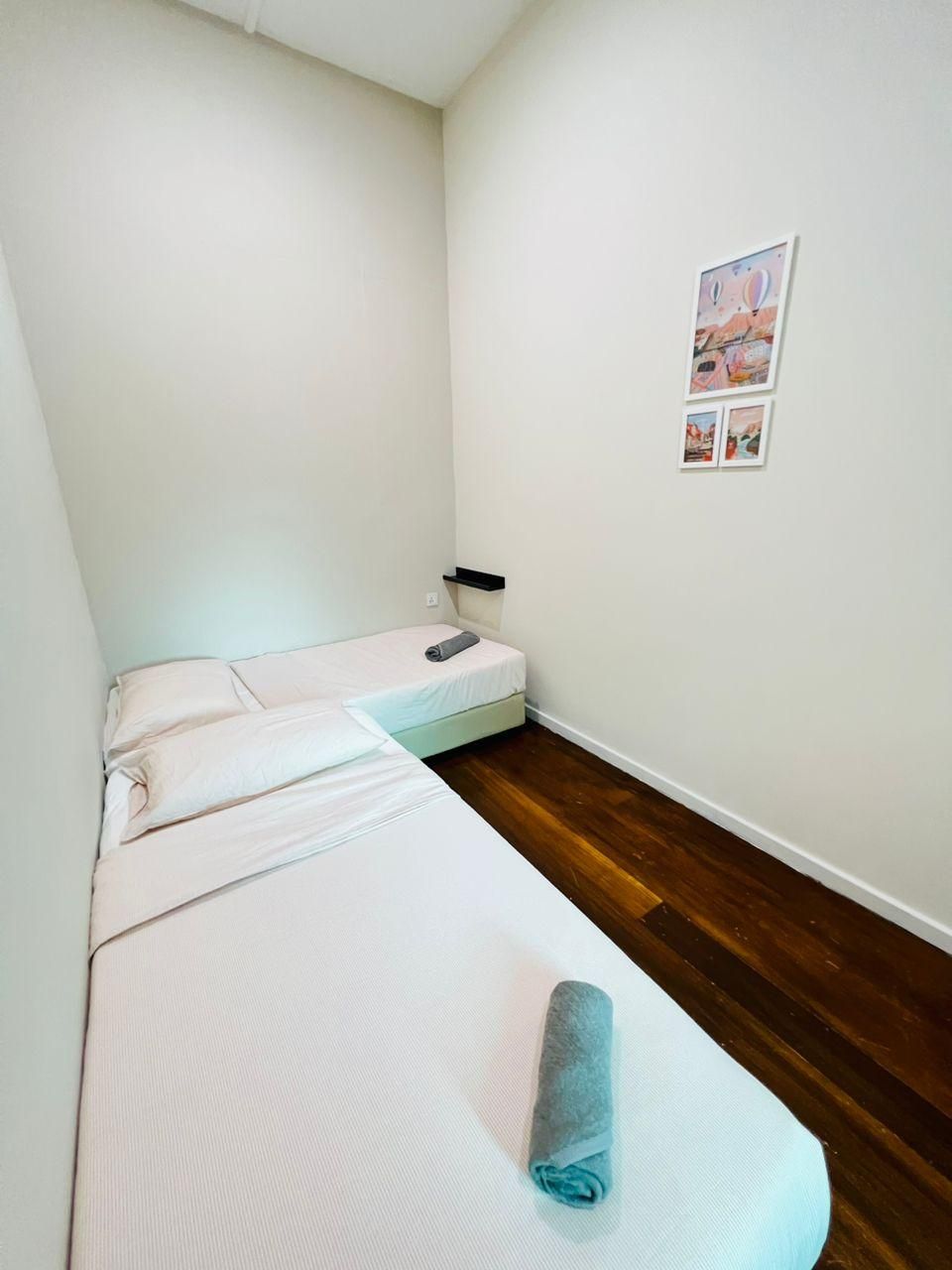 Twin Room with Shared Bathroom