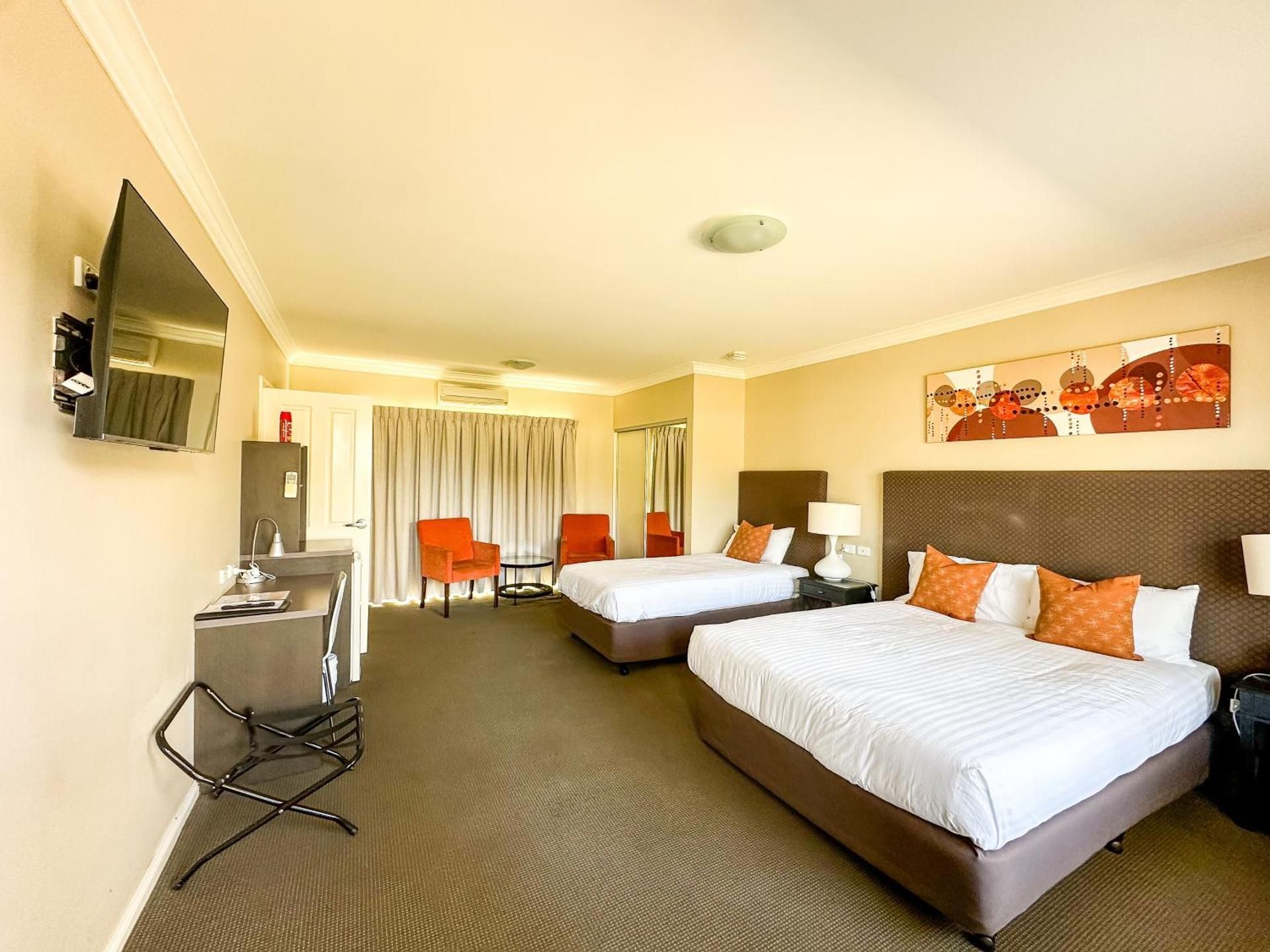Deluxe Courtyard Room