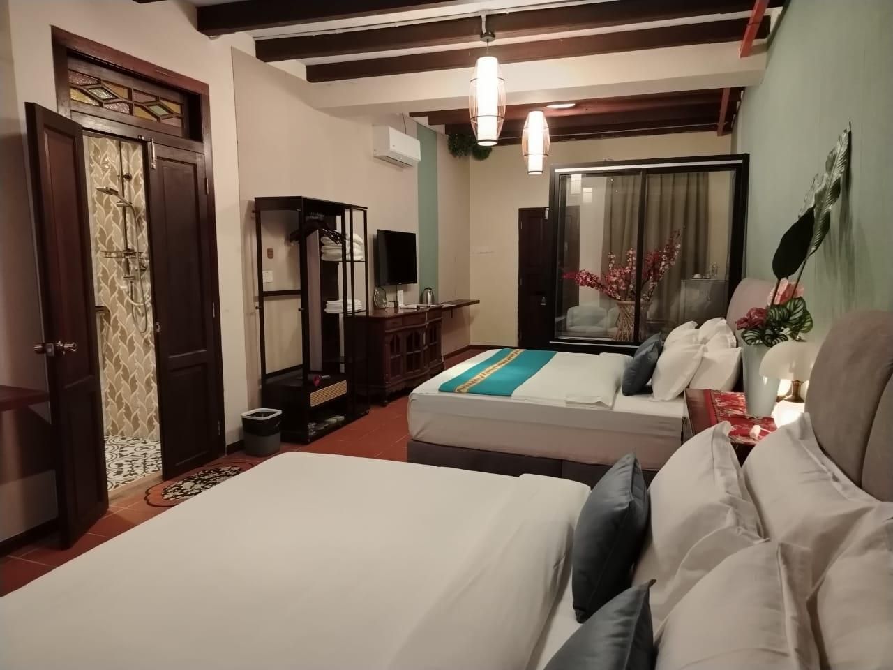 Queen Deluxe - Ground Floor
