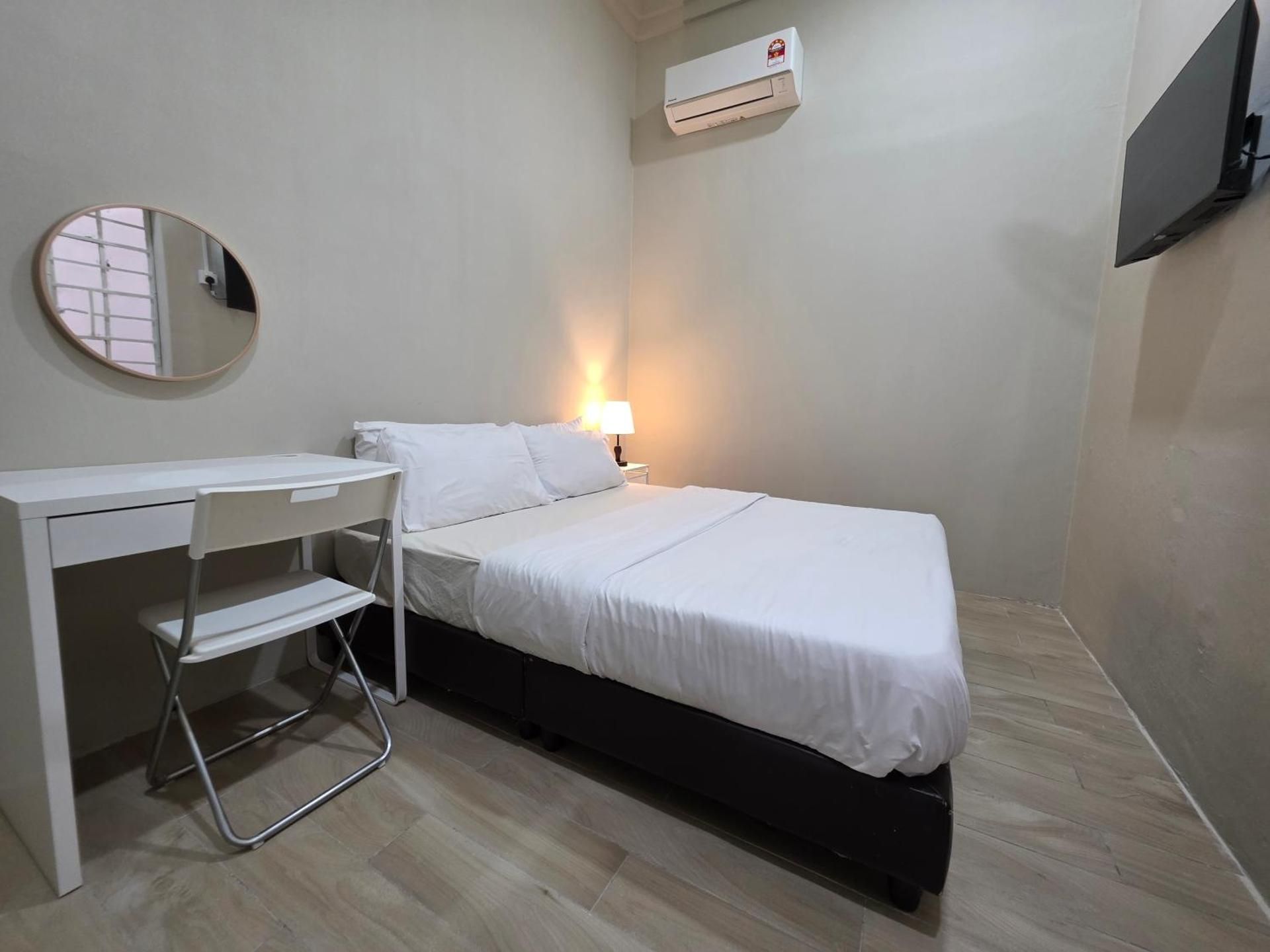 Double Room with Shared Bathroom