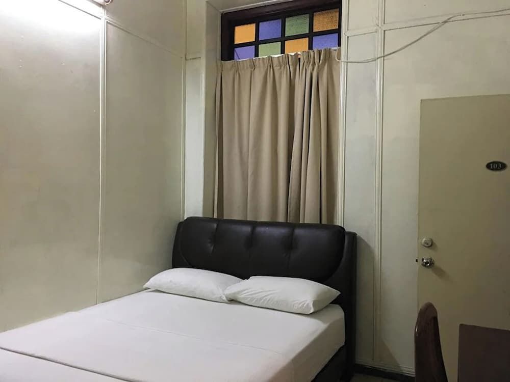 Standard Room, Shared Bathroom
