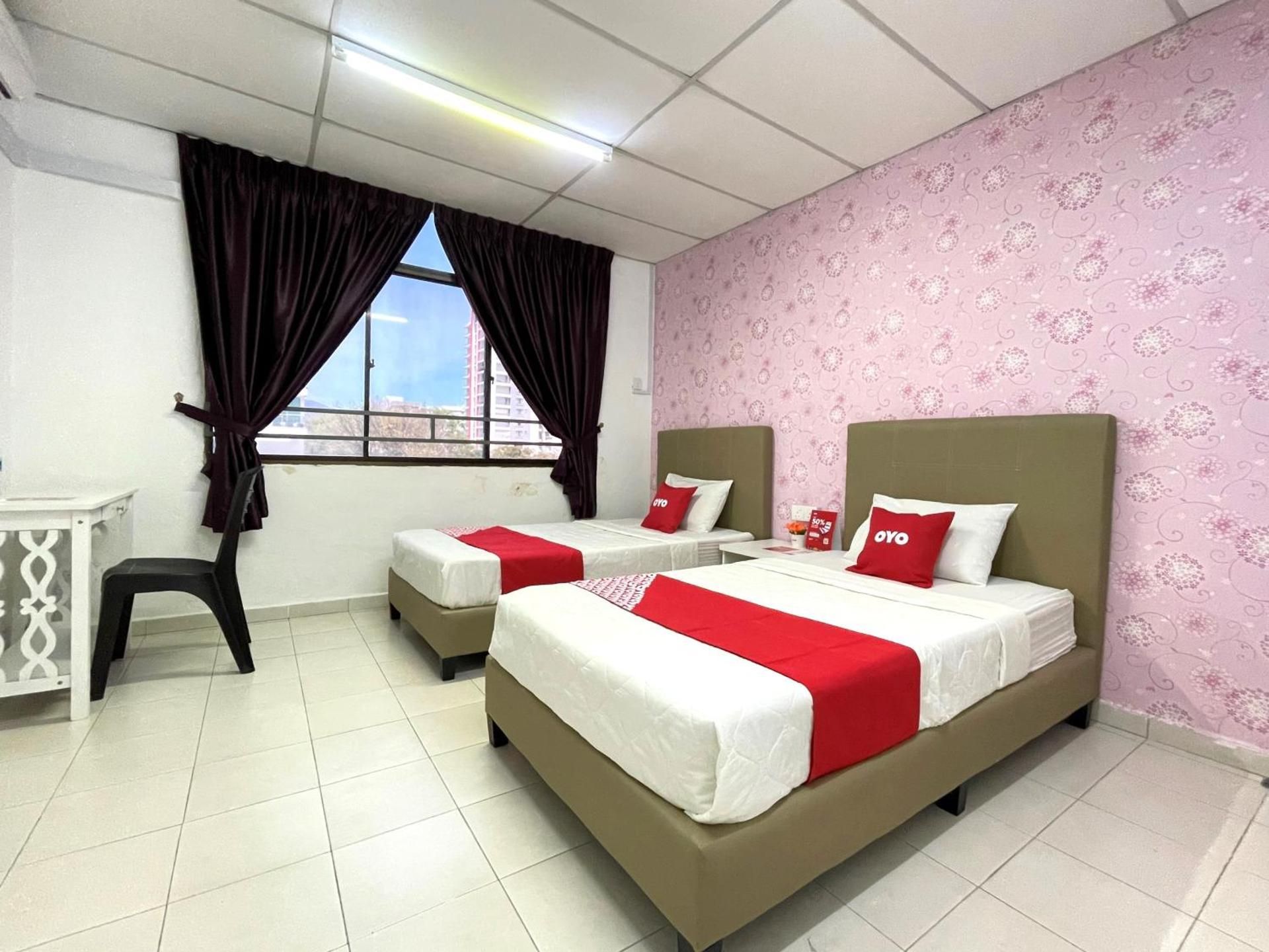Private Twin Room