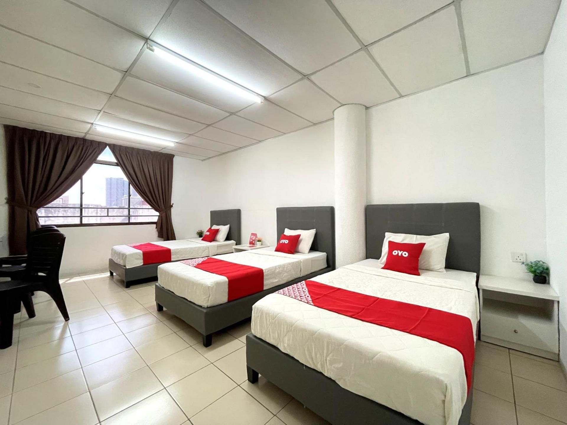 Triple Room with Shared Bathroom