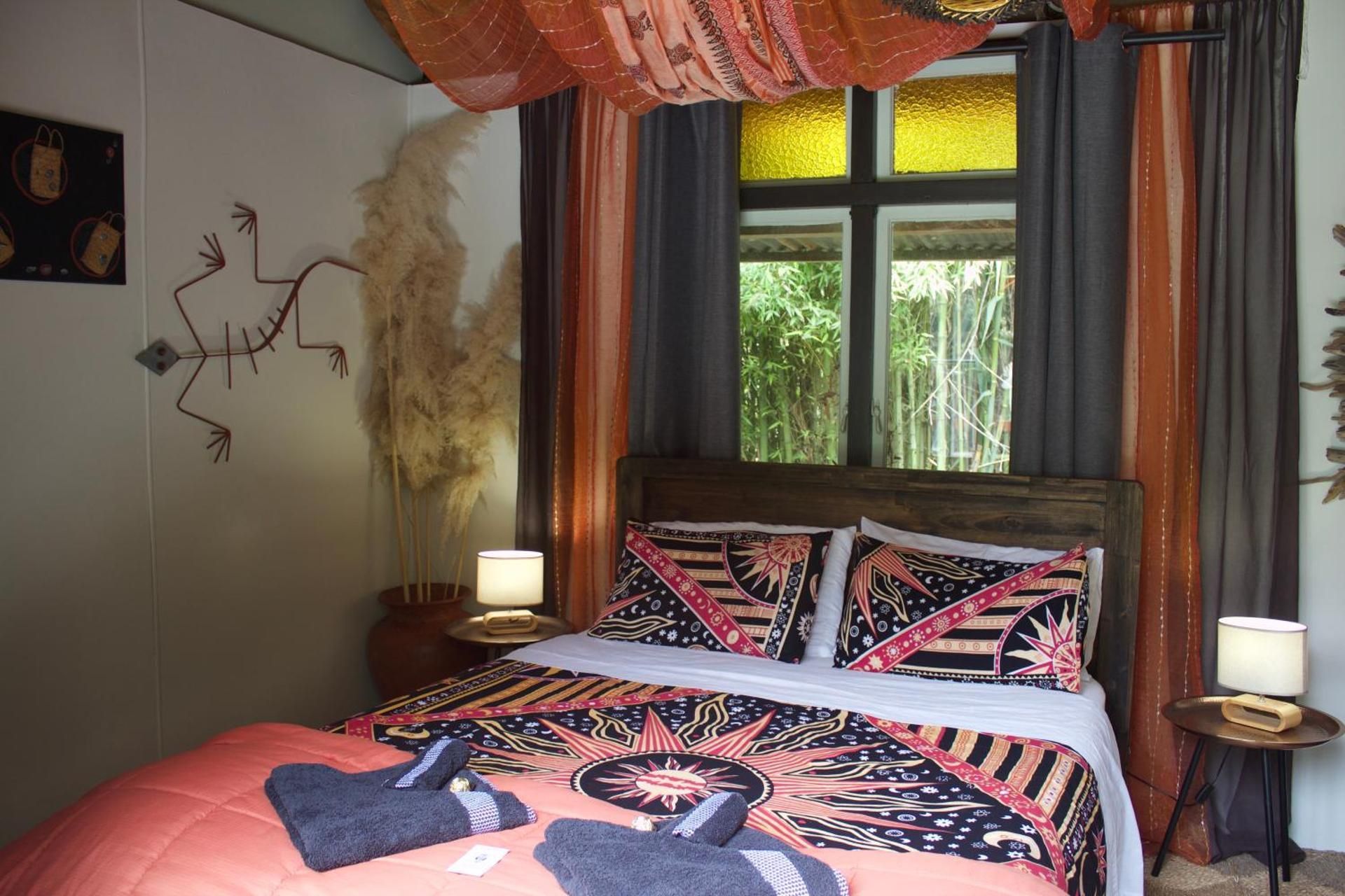 Standard Double Room with Shared Bathroom