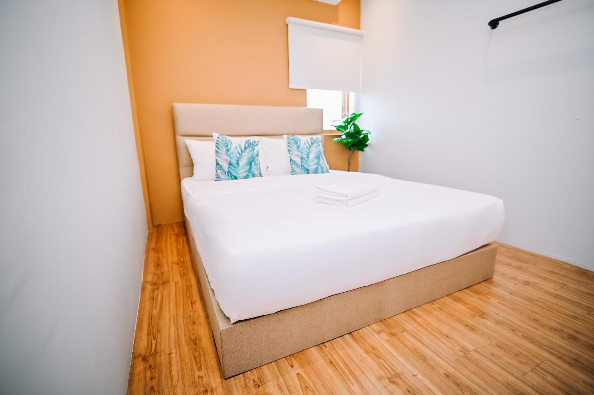 Double Room with Shared Bathroom