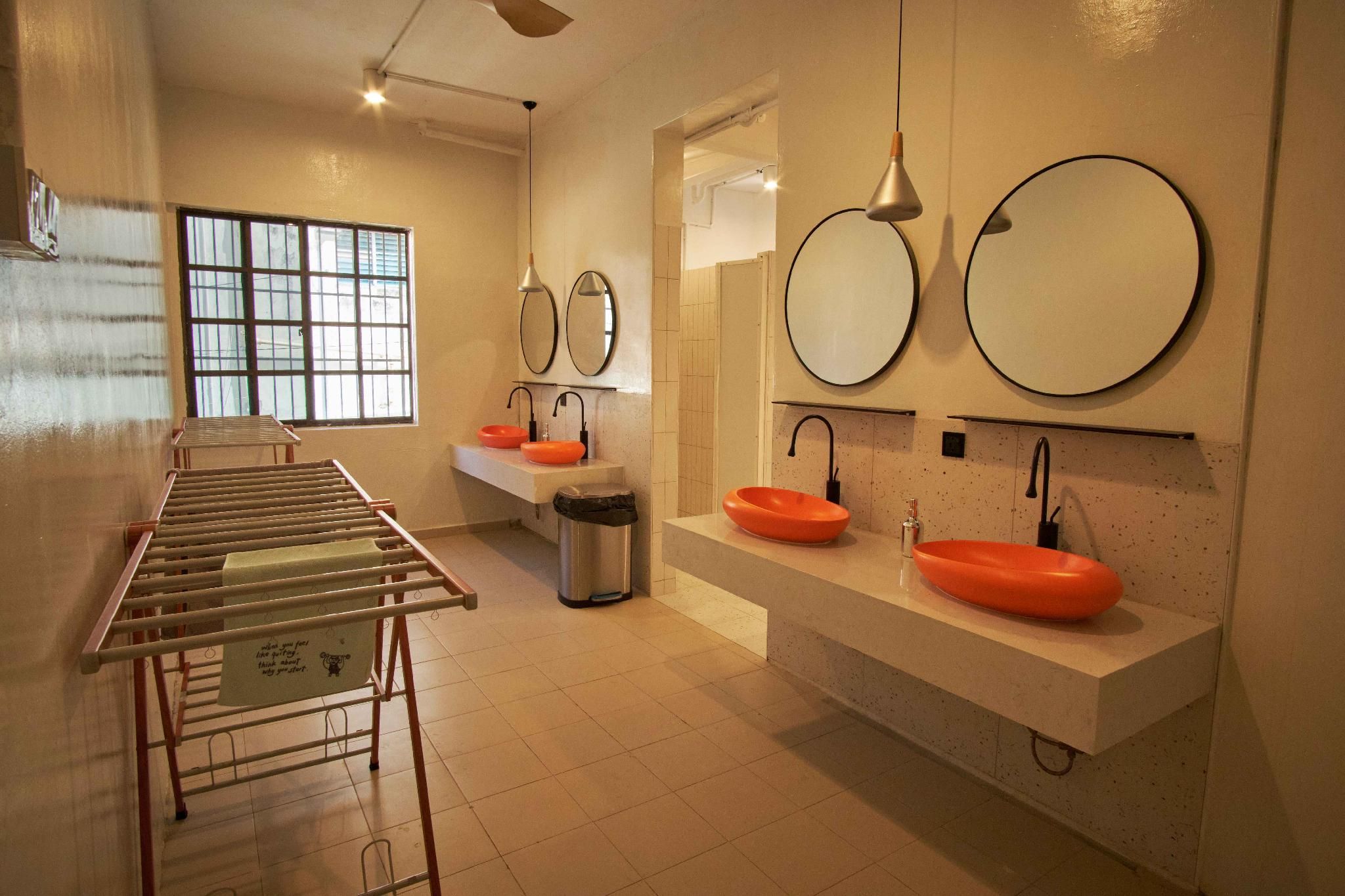 Some Place Else Dormitory with Single Bed - Female Only