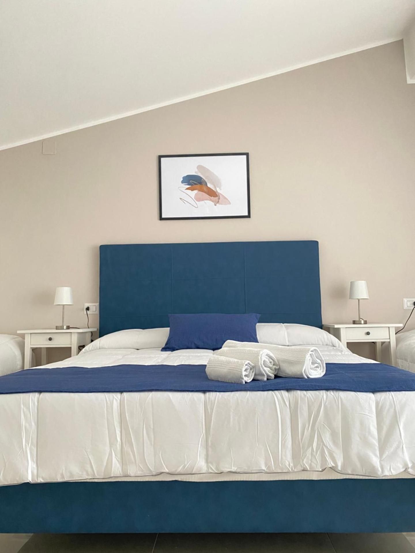 Double Room with Balcony and Sea View