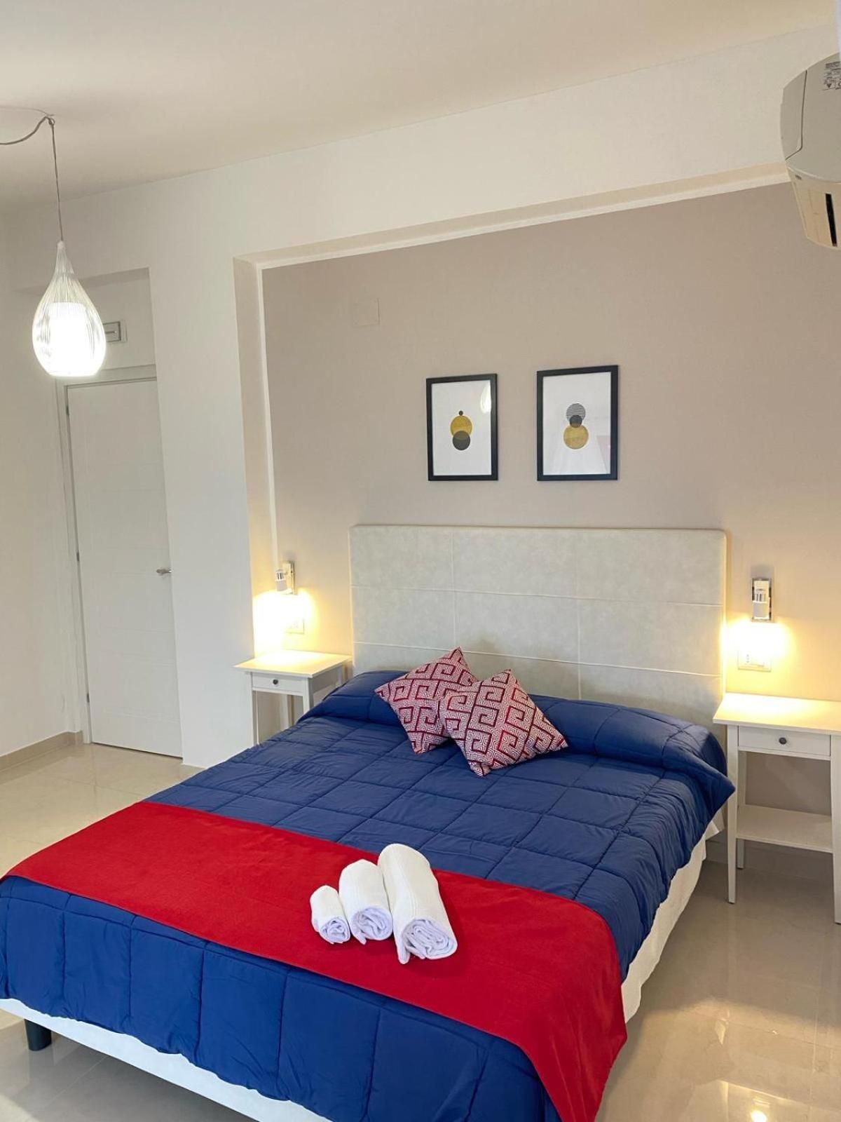 Triple Room with Sea View