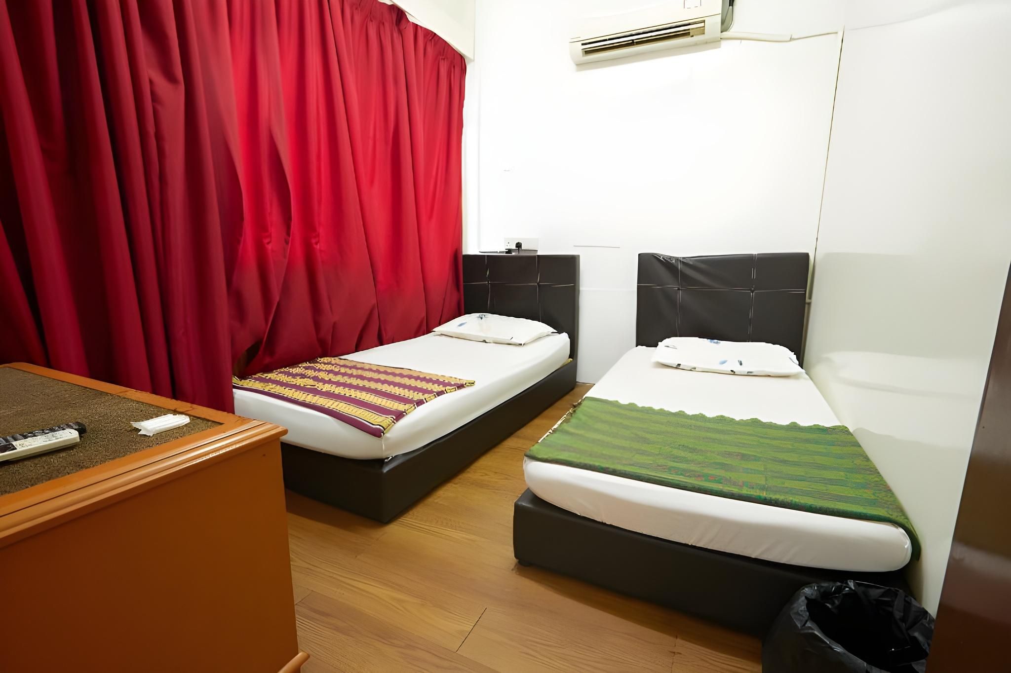 Ros Heritage Motel Deluxe Room with Shared Bathroom