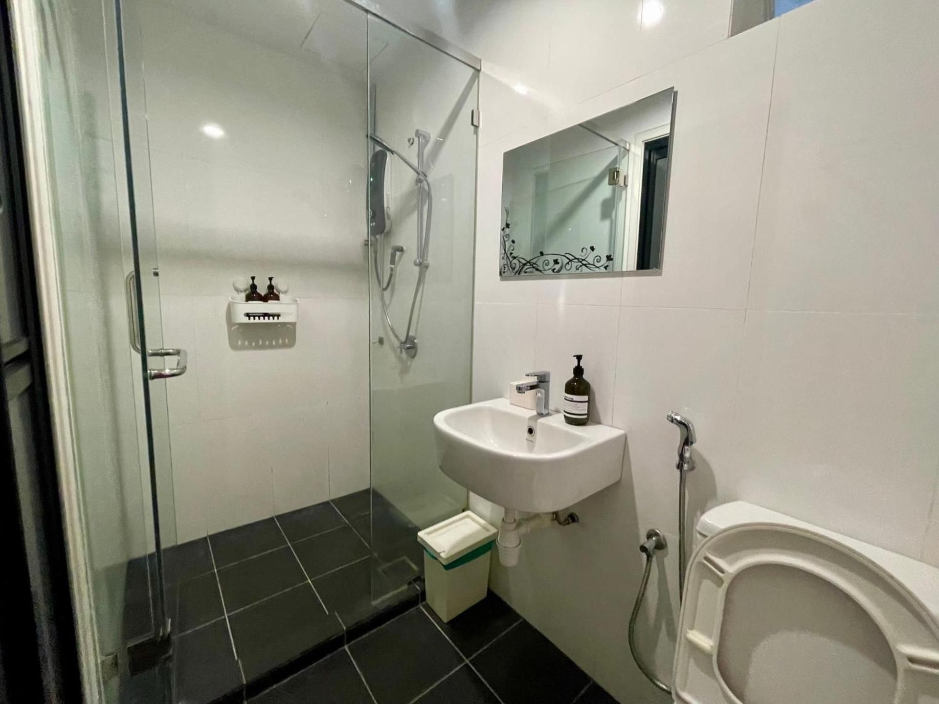 Family Two-Bedroom Apartment with View
