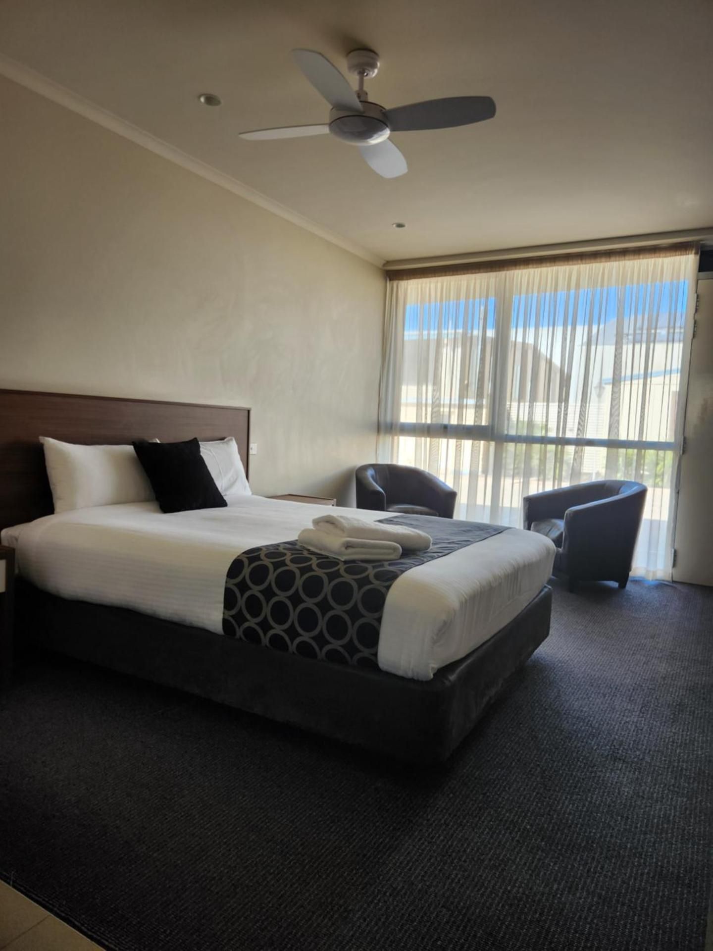 Superior Queen Room