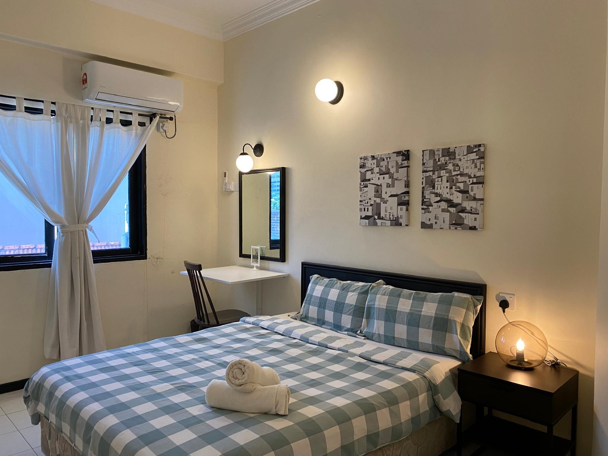 Two Bedroom Suite - 2 Queens