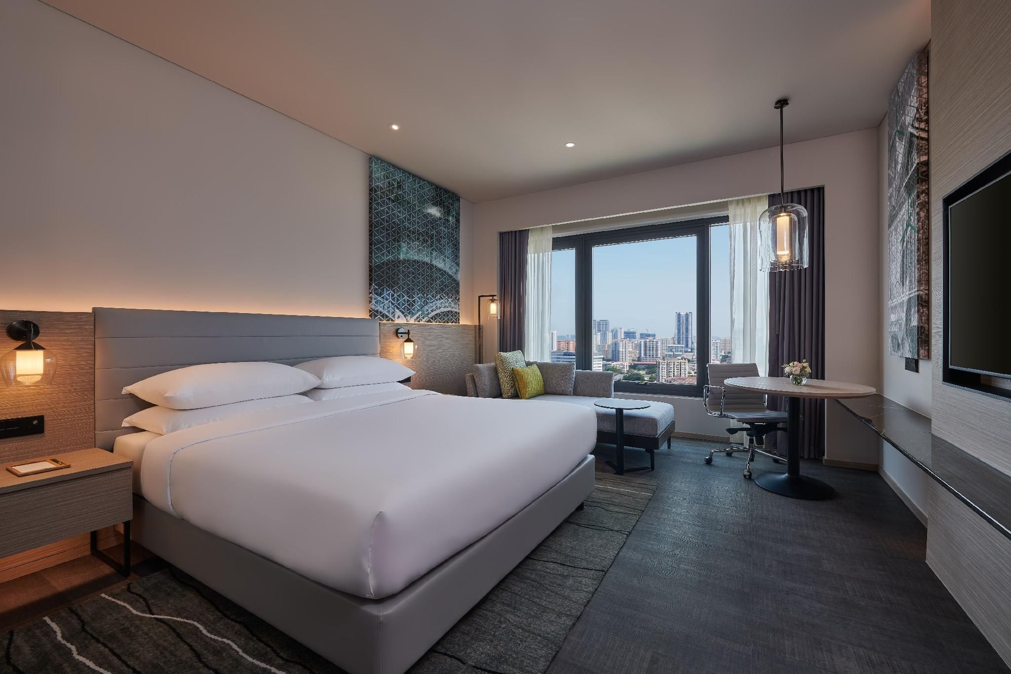 Courtyard by Marriott Penang Guest Room, 1 King