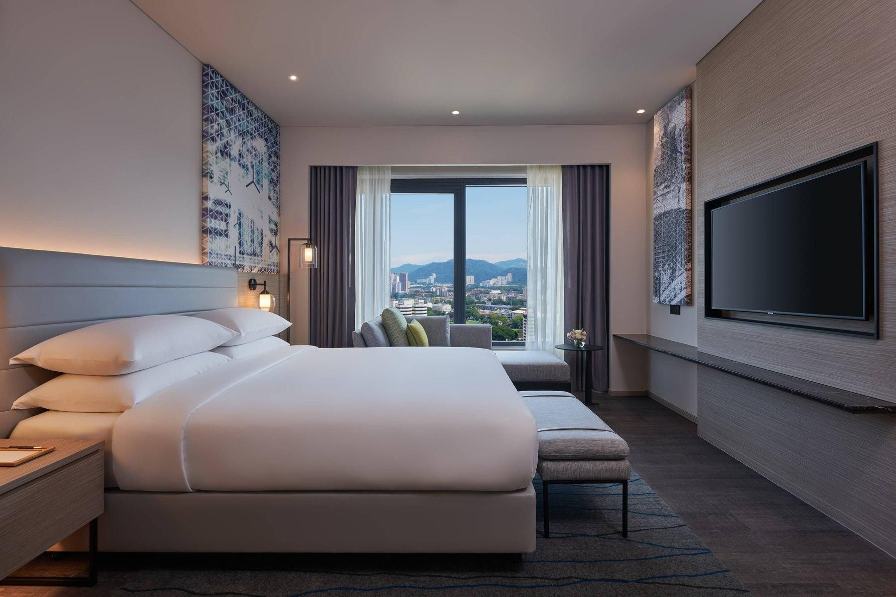 1 Bedroom Suite, 1 King, High floor