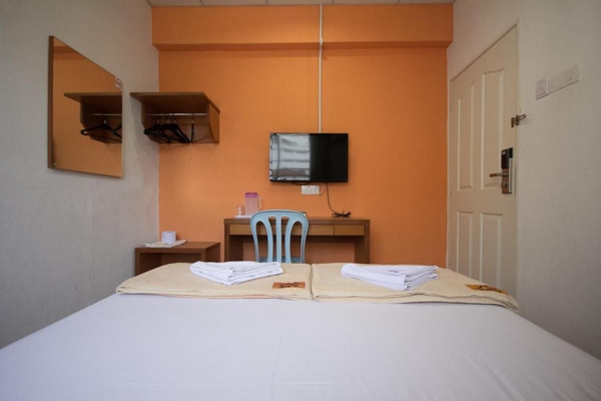 Double Room with Private Bathroom