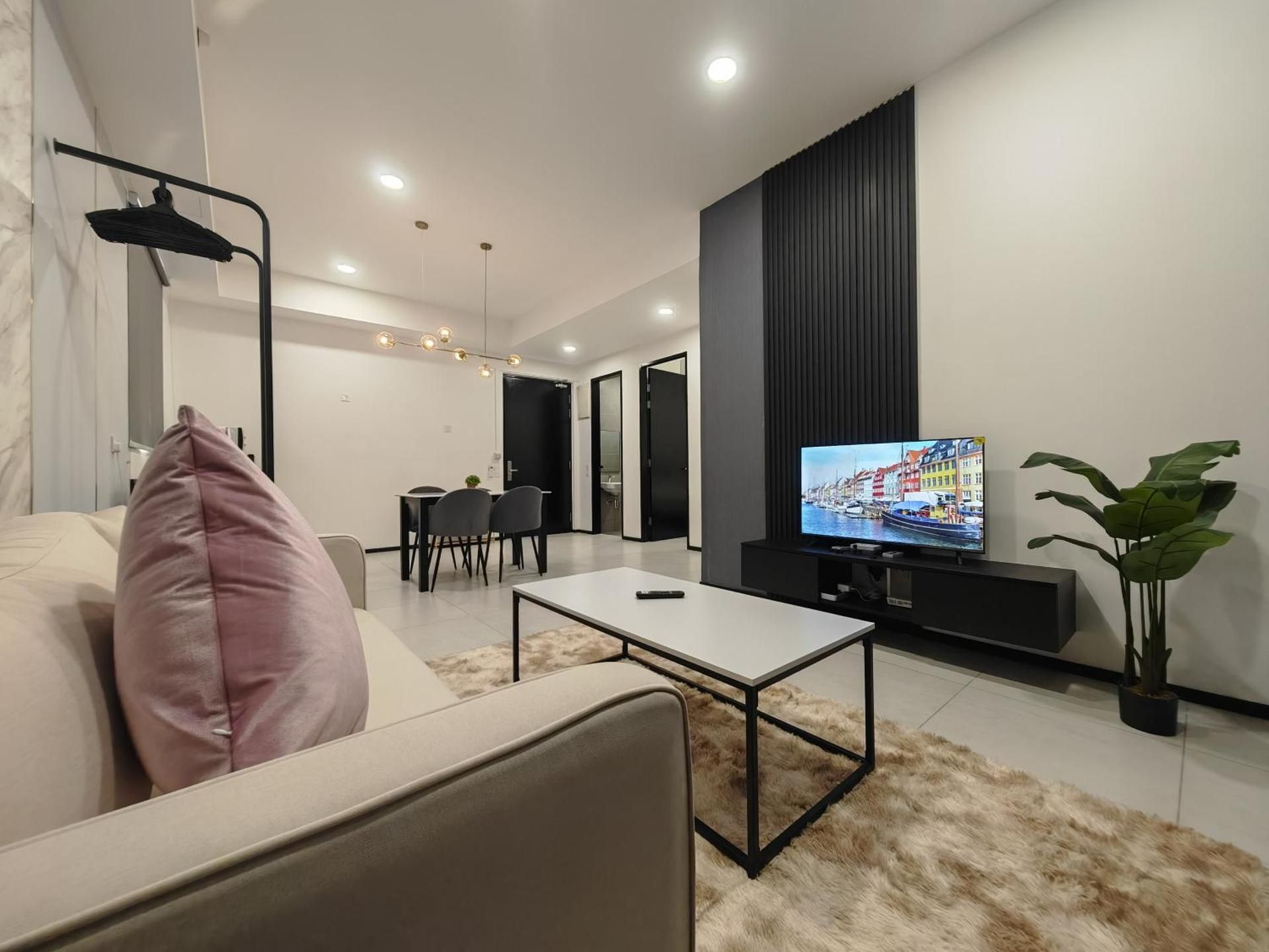 Two-Bedroom Apartment with City View
