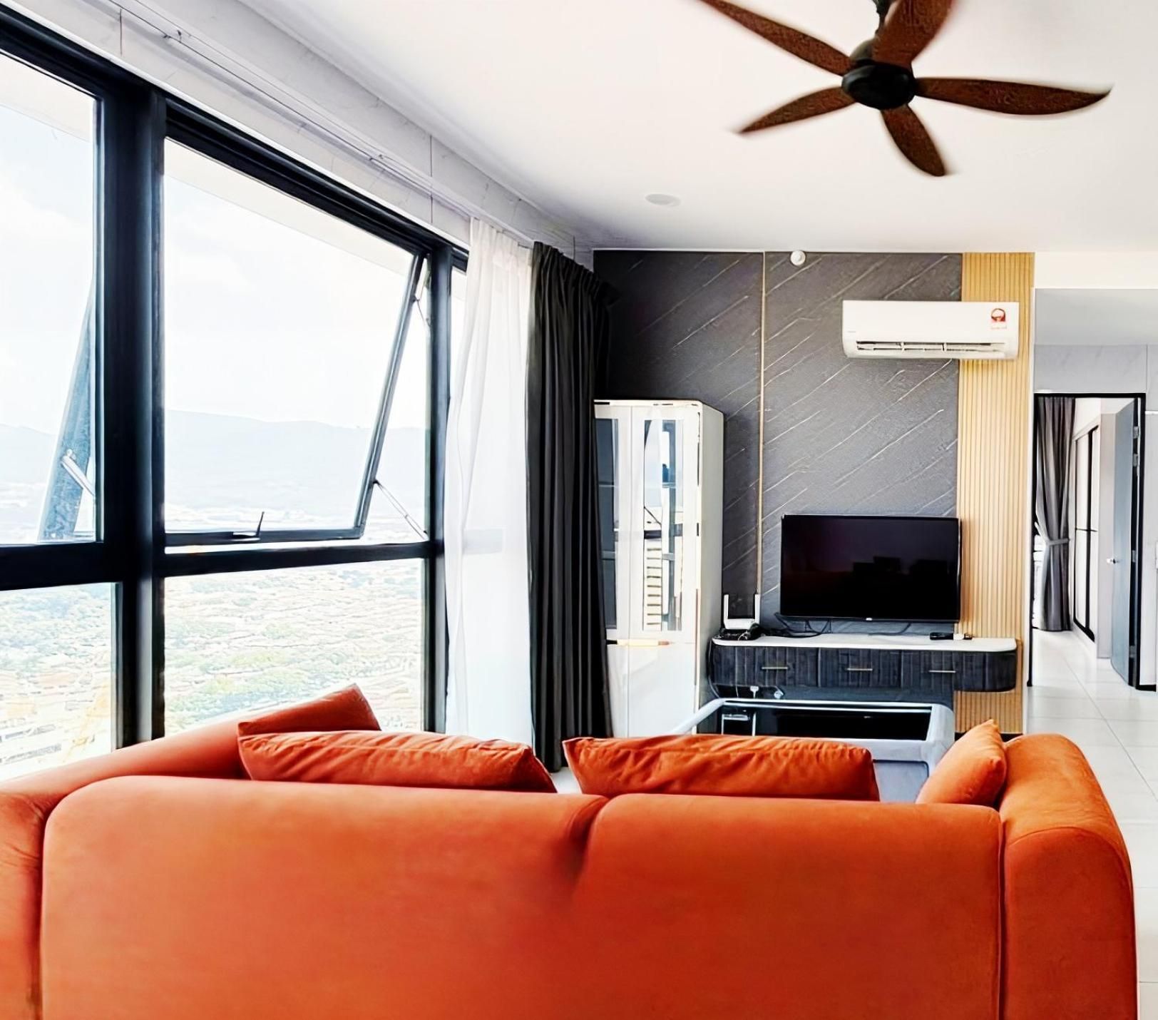 Two-Bedroom Apartment with Sea View