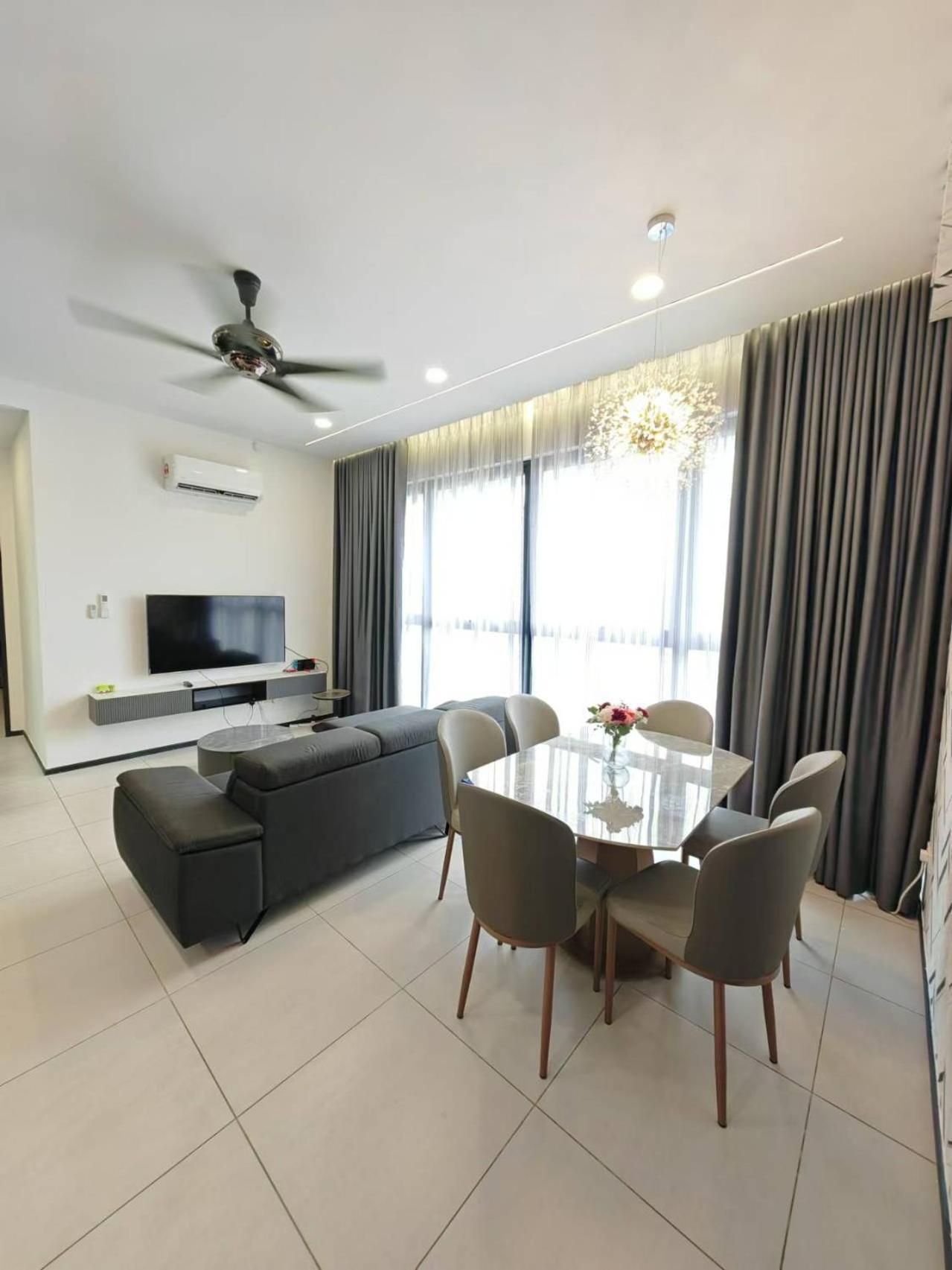Three-Bedroom Apartment