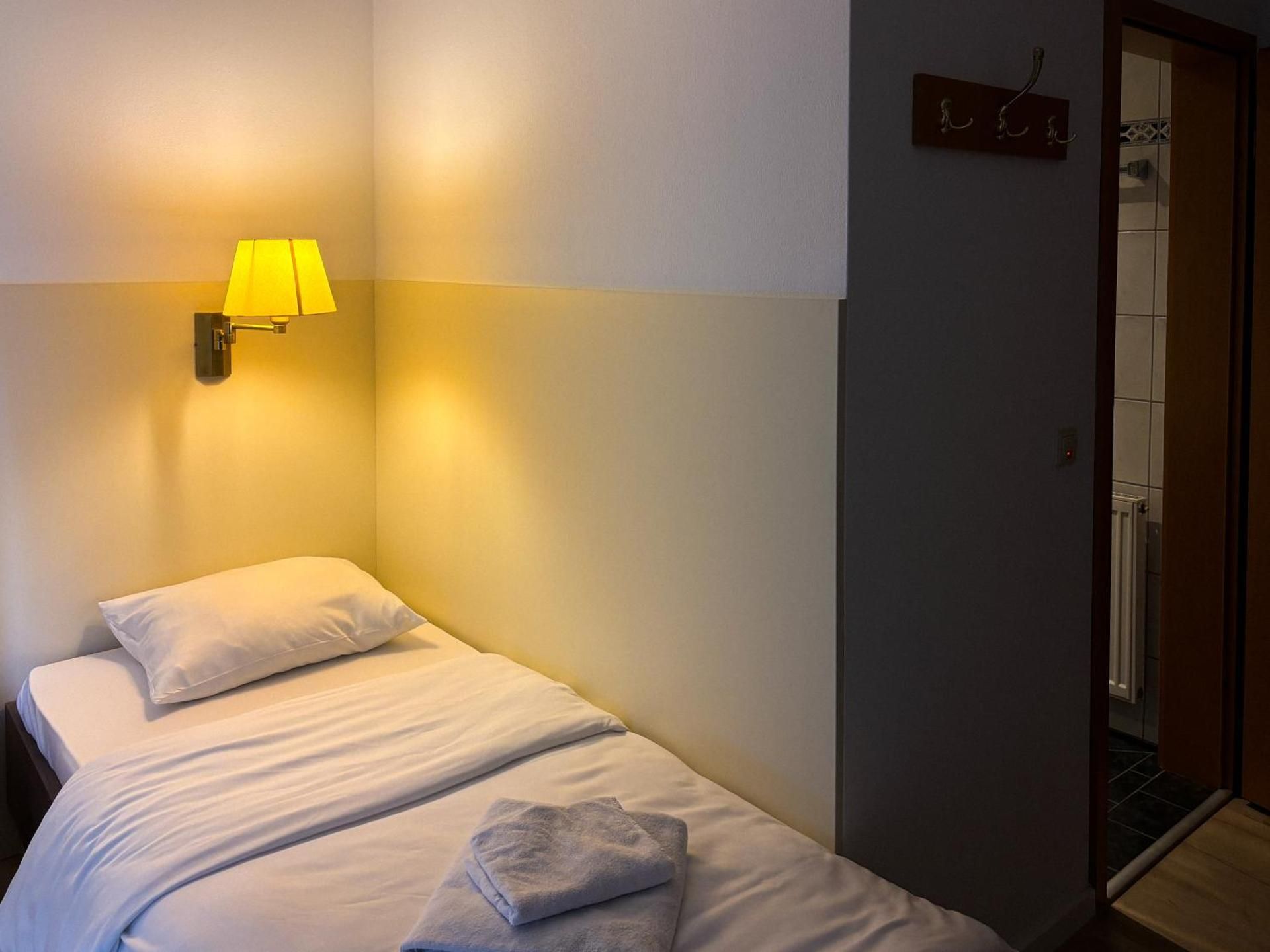 Deluxe Single Room