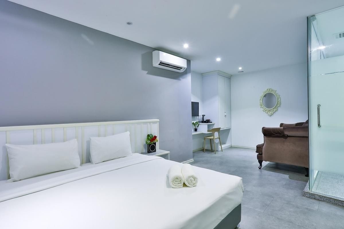 Executive Suite