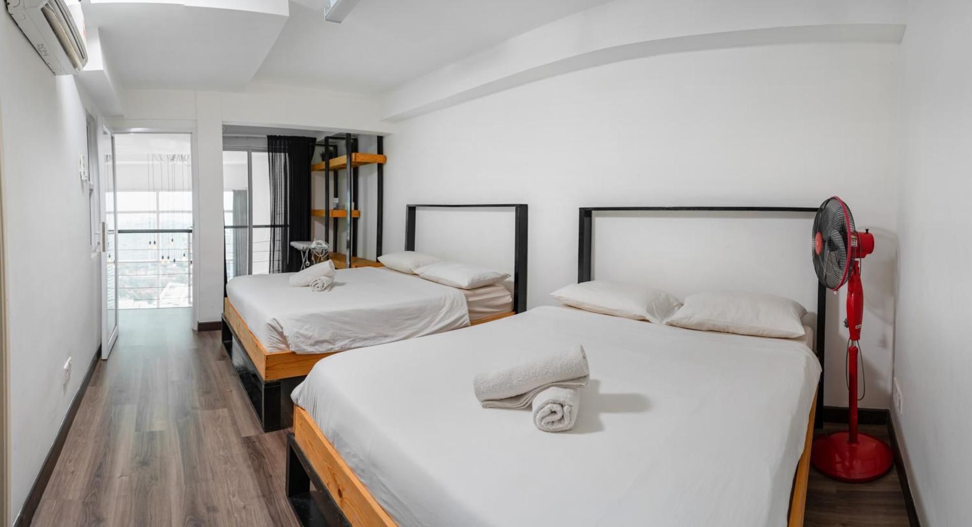 Two-Bedroom Apartment with Sea View