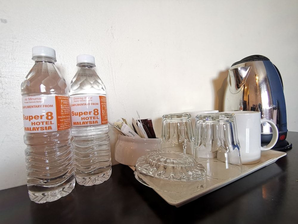 8 Boutique By The Sea Superior Room, 1 King Bed, Hill View 9