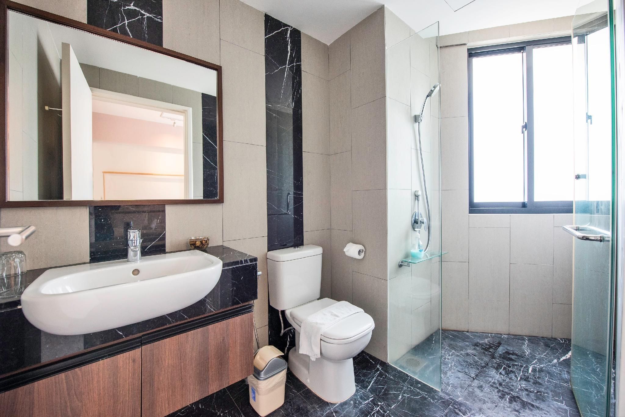 3 Bedroom Condominium