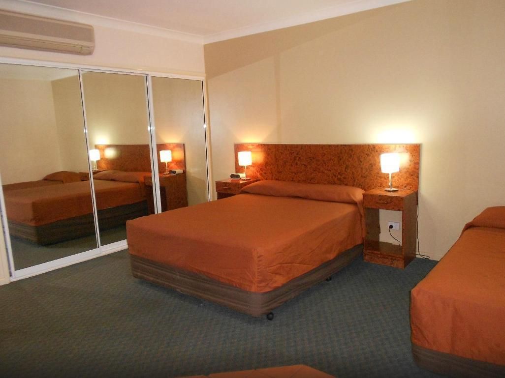 Townview Motel Standard Twin