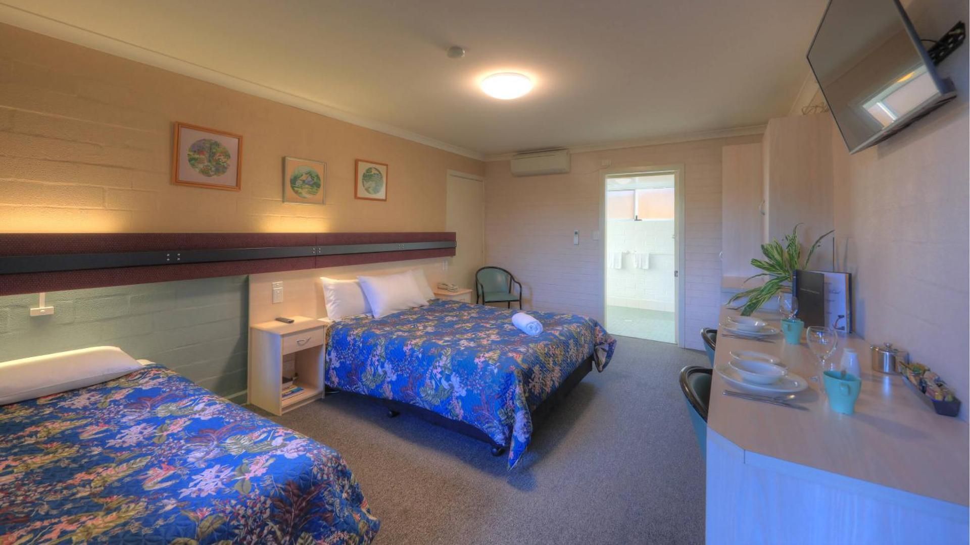 Twin Room with Balcony