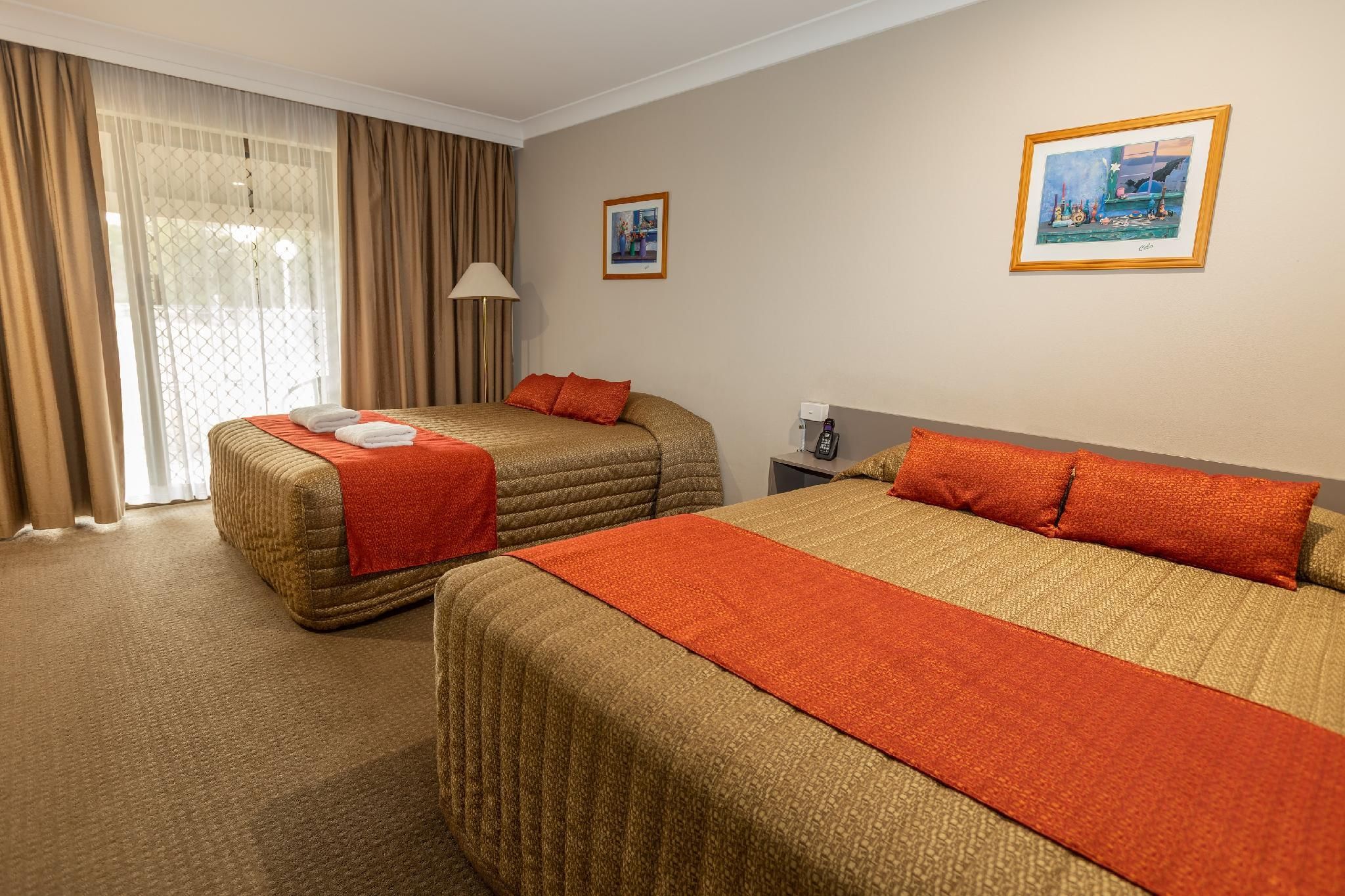 Standard Queen Room with Two Queen Beds