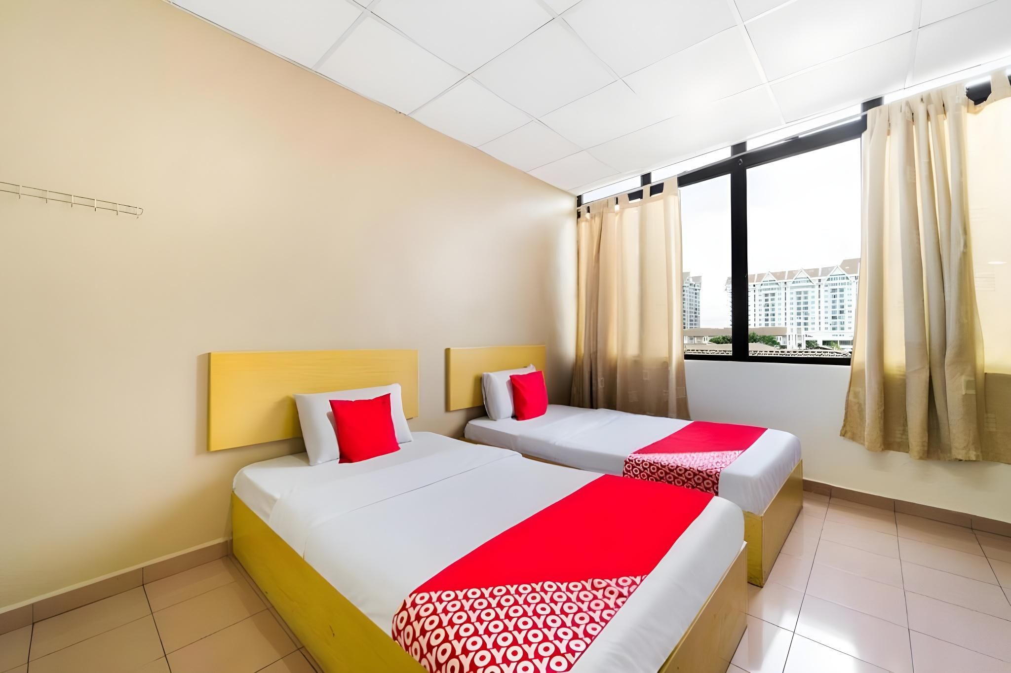 CP HOTEL Standard Twin Room