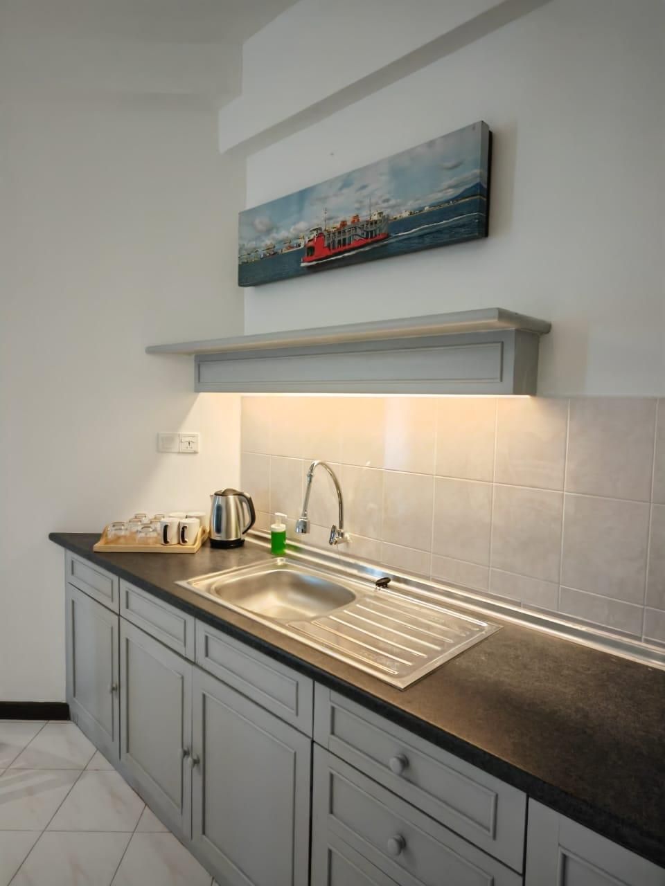 1 Bedroom Balcony Suite 1 King