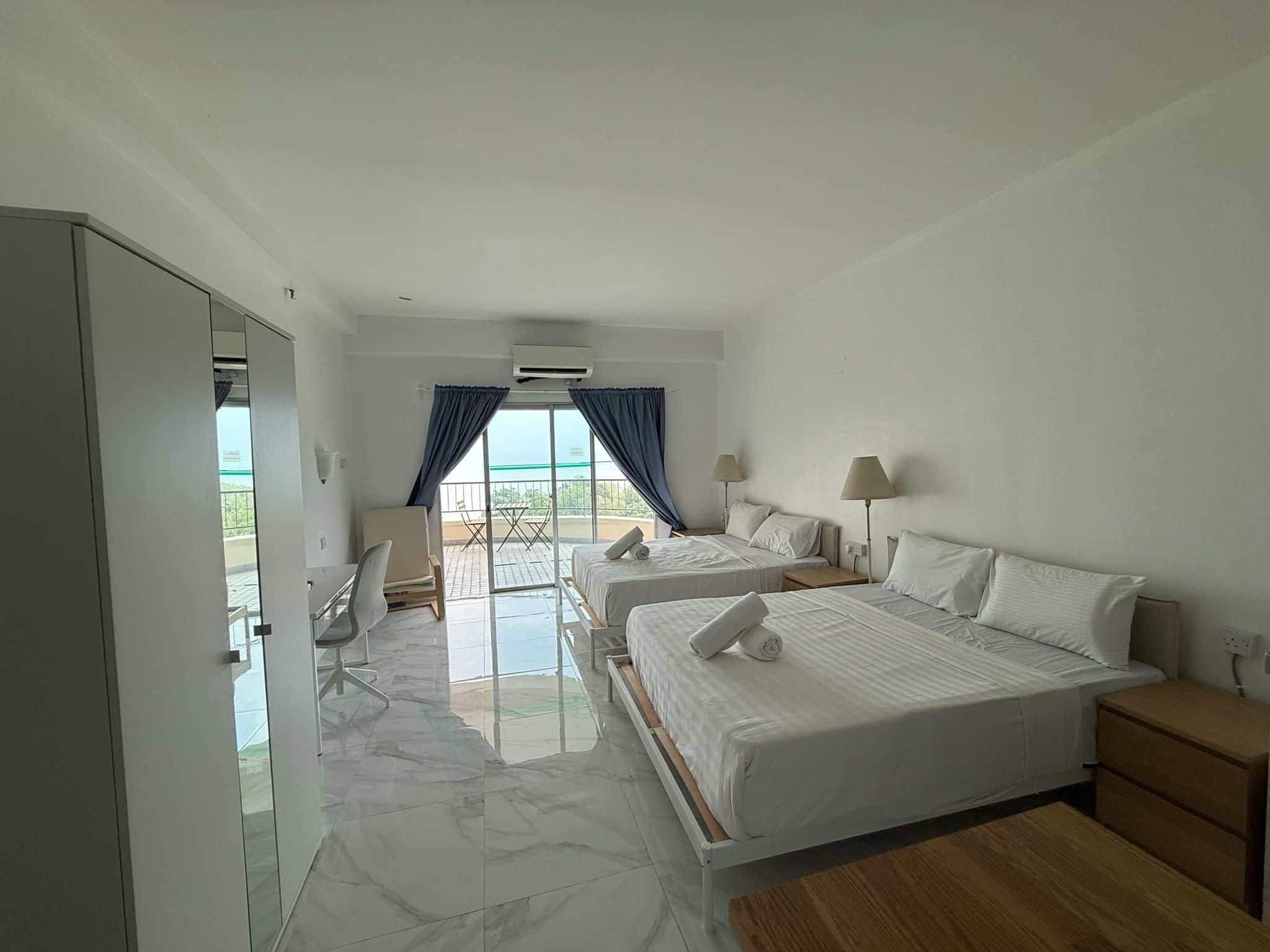 Rainbow Paradise Beach Resort by LWE Deluxe Family Suite