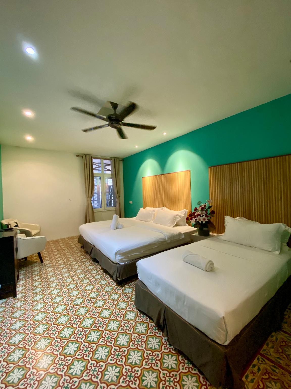 Deluxe Triple Room